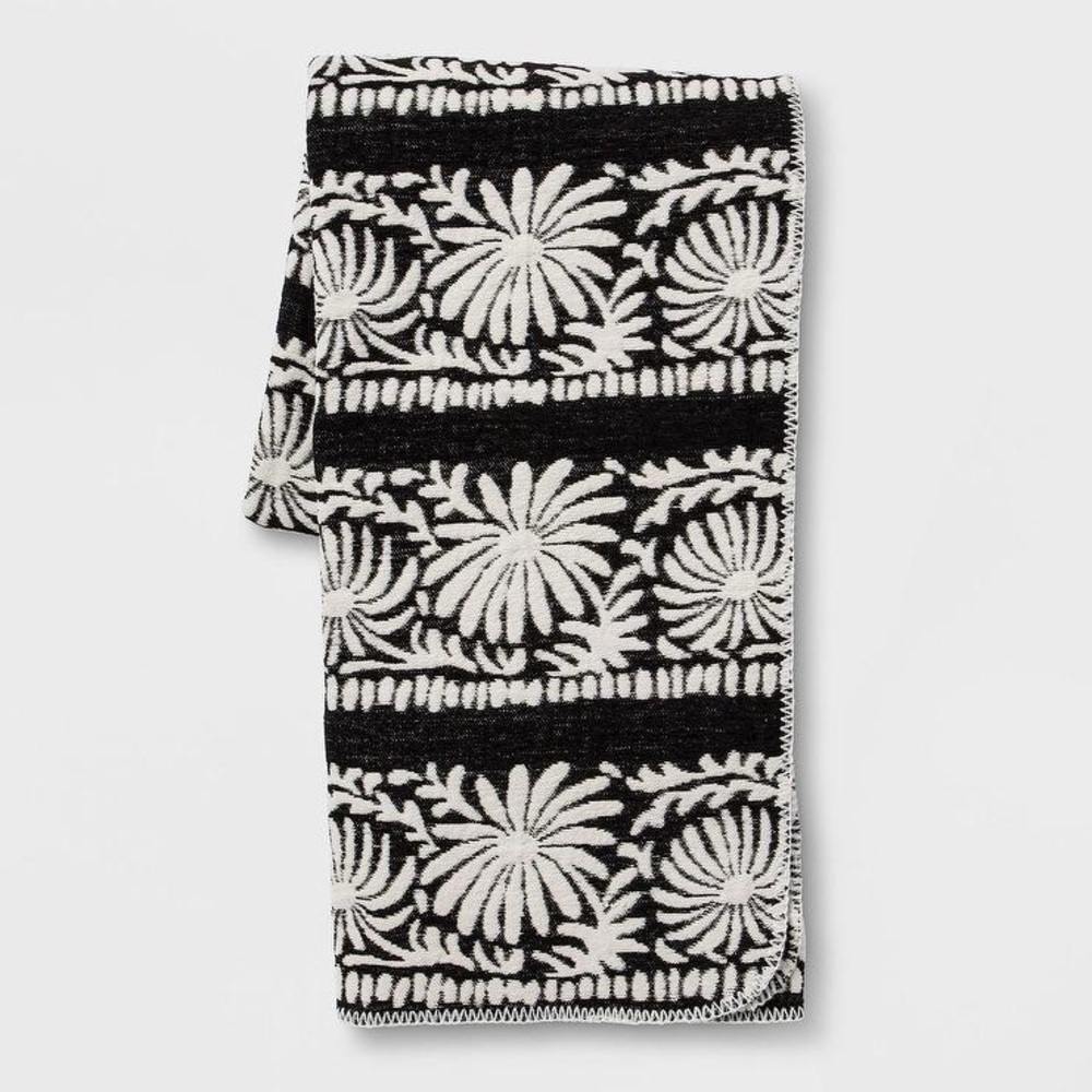 Opalhouse Black Mallorca Jacquard Reversible Throw